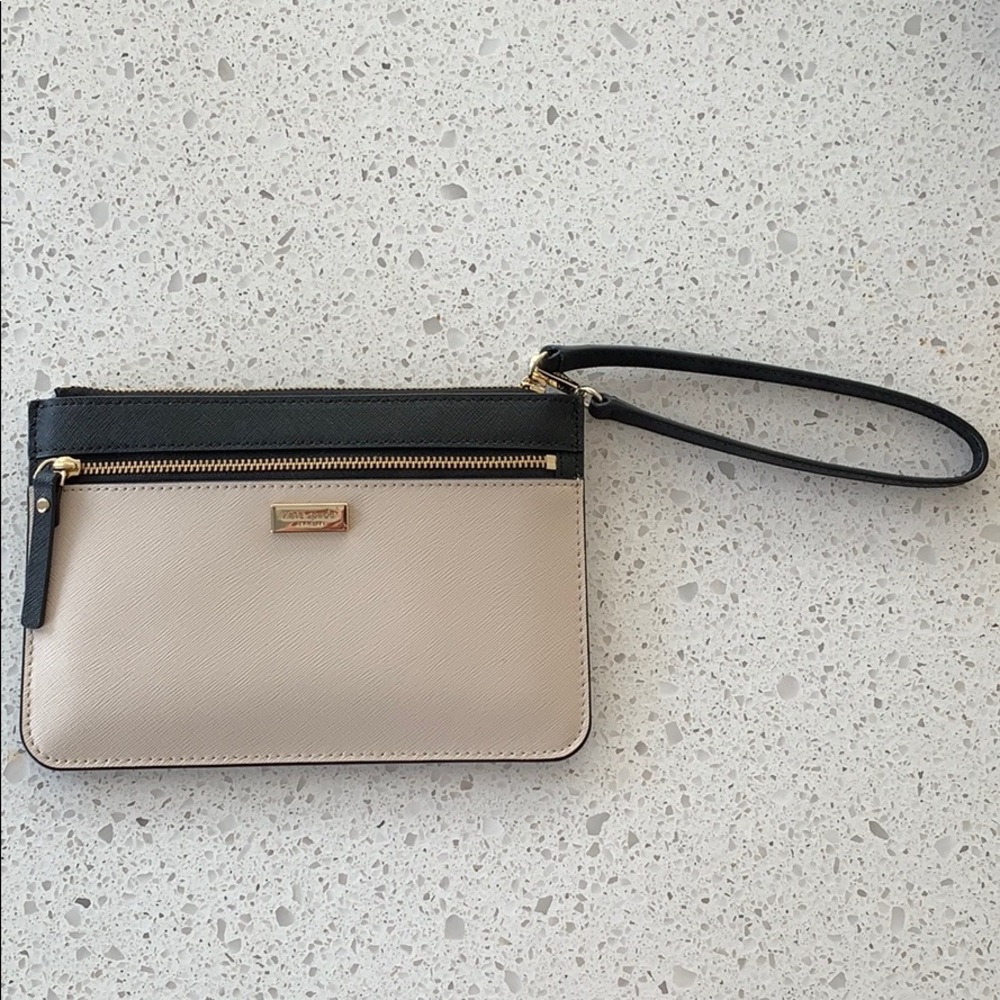 Kate Spade Laurel Way clutch